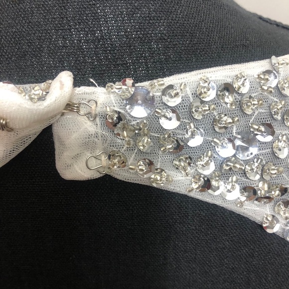 Dress - Picture 6 of 6